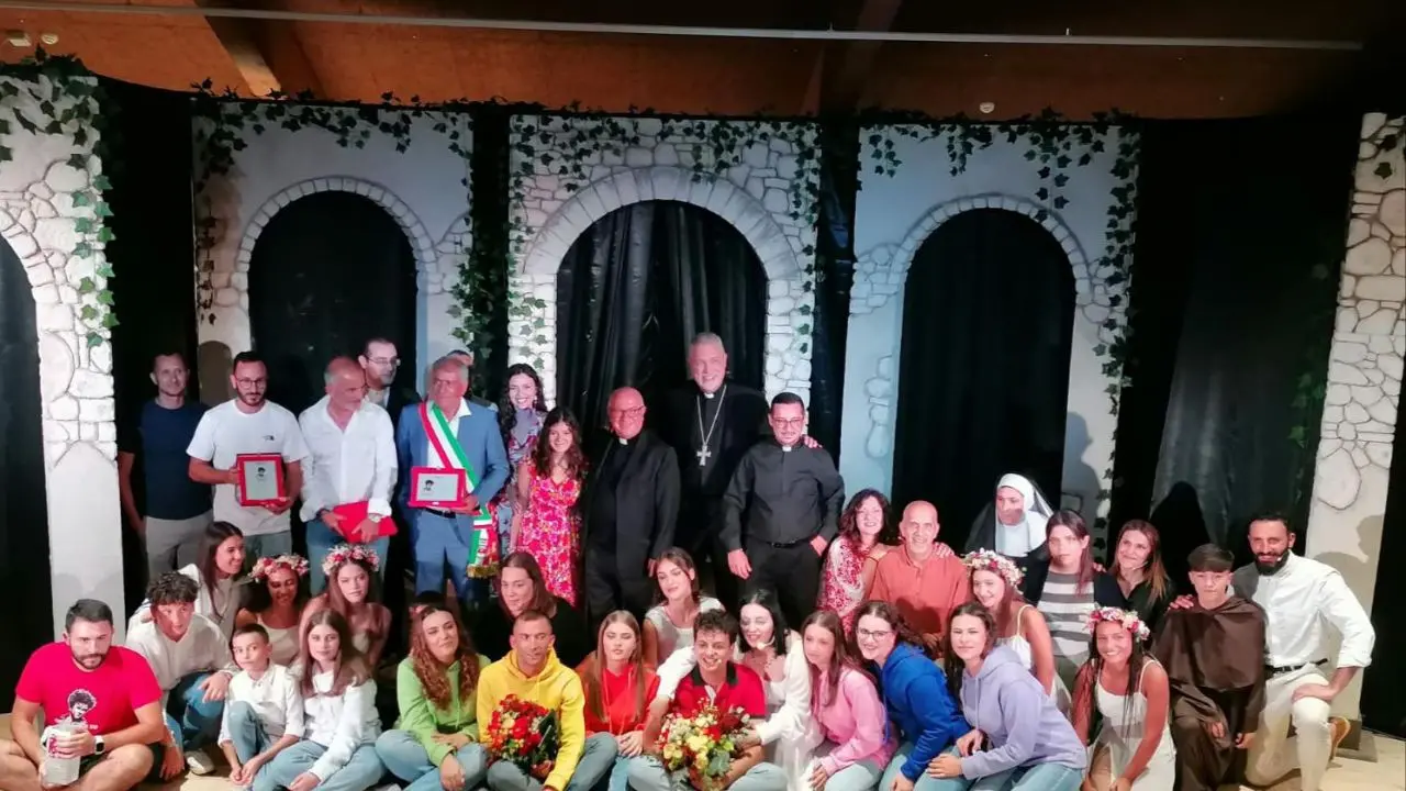 San Calogero, grande successo di pubblico per la prima del musical sul beato Carlo Acutis: in scena L'influencer di Dio