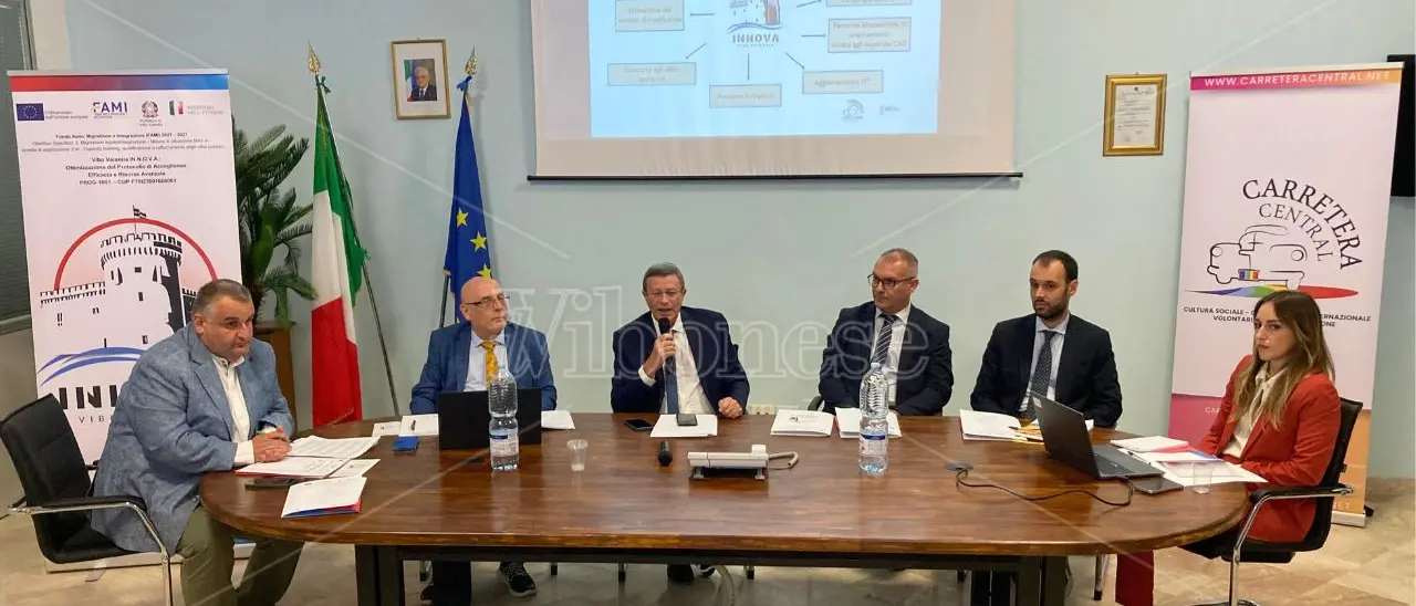 La Prefettura di Vibo Valentia potenzia l’accoglienza dei migranti con il progetto Innova: «Puntiamo a costruire una rete territoriale permanente» - VIDEO