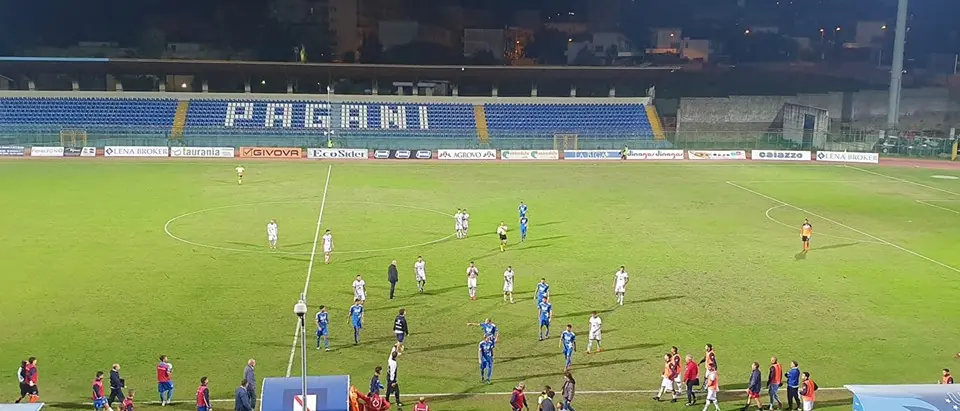 La Vibonese strappa un punto a Pagani e finisce il match in dieci