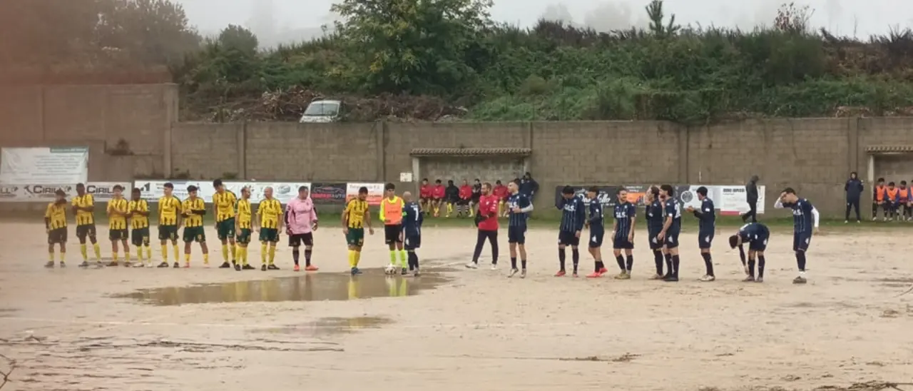 Prima Categoria, sospeso il match tra Real Fabriziese e Promosport Lamezia: «Arbitro aggredito negli spogliatoi»