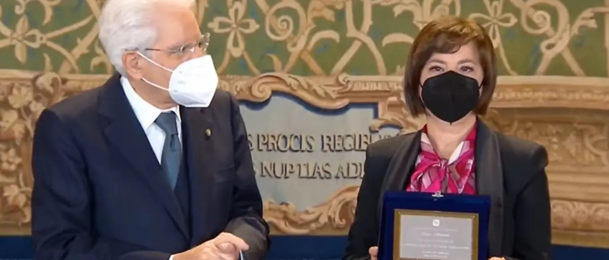 Alfieri della Repubblica, Mattarella consegna il premio a Itg-Iti di Vibo e a Lida Carullo