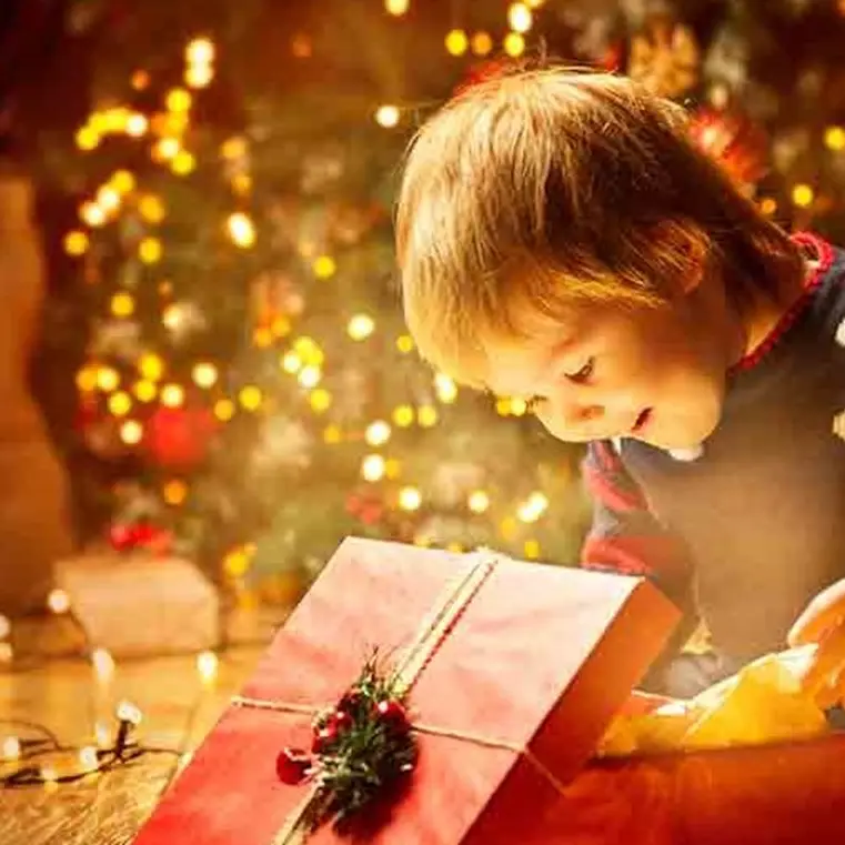 Vibo, anche quest'anno torna l'iniziativa del giocattolo sospeso