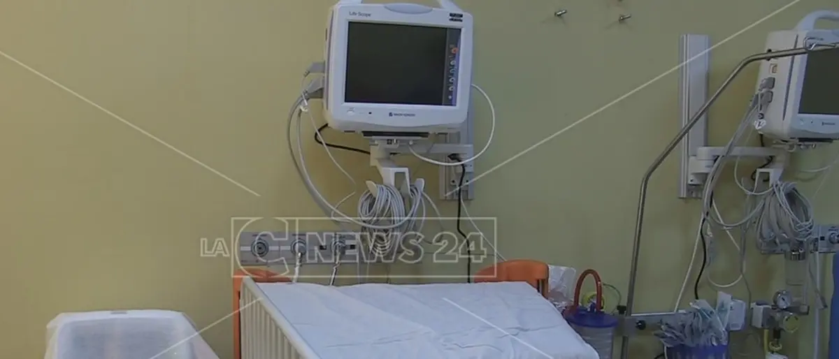 Emergenza Covid, bimba di 6 mesi ricoverata in terapia intensiva a Cosenza