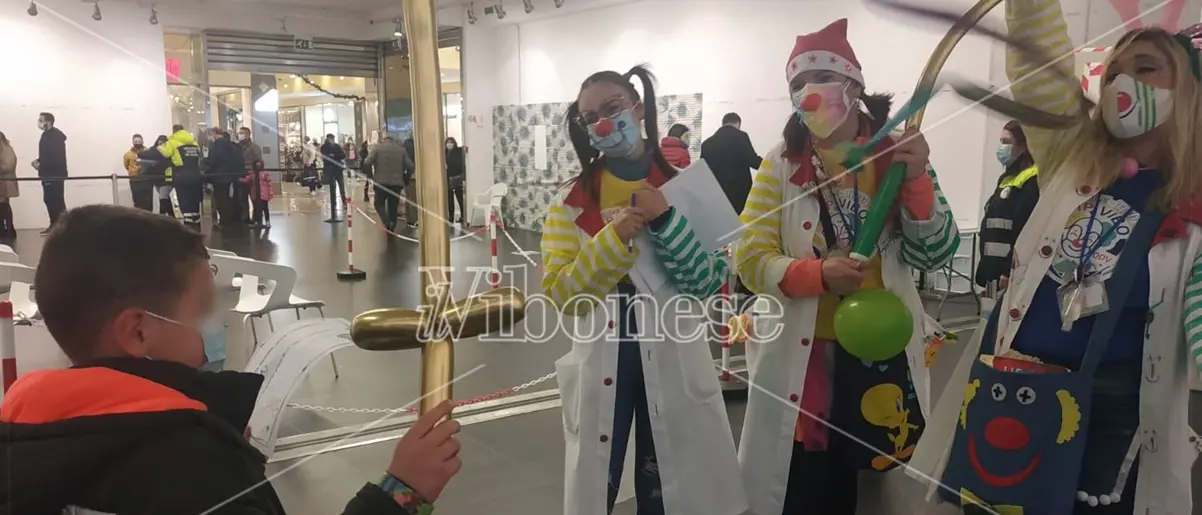 Vaccini Covid per bambini nelle scuole: due istituti vibonesi tra quelli scelti dalla Regione