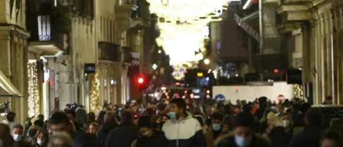 Covid-19, il Cdm approva il Decreto festività: ecco tutte le nuove regole