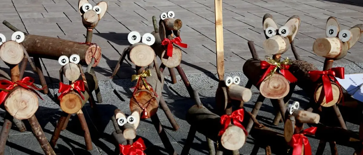 Tropea, gli artigiani della Cna-Pensionati donano i loro lavori alla città