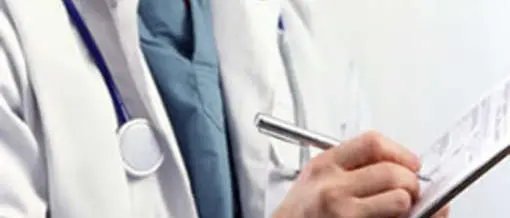 Dottoressa aggredita al pronto soccorso di Vibo, De Nisi: «Atto vile»