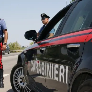 Controlli dei carabinieri fra Vibo e Tropea: sequestri, sanzioni e denunce