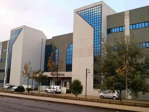 ‘Ndrangheta: colpo di scena in “Romanzo criminale” a Vibo, stralciate le posizioni di prete e maresciallo