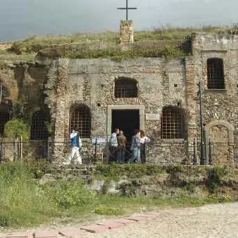 Turisti tedeschi sventano rapina a Pizzo, un arresto