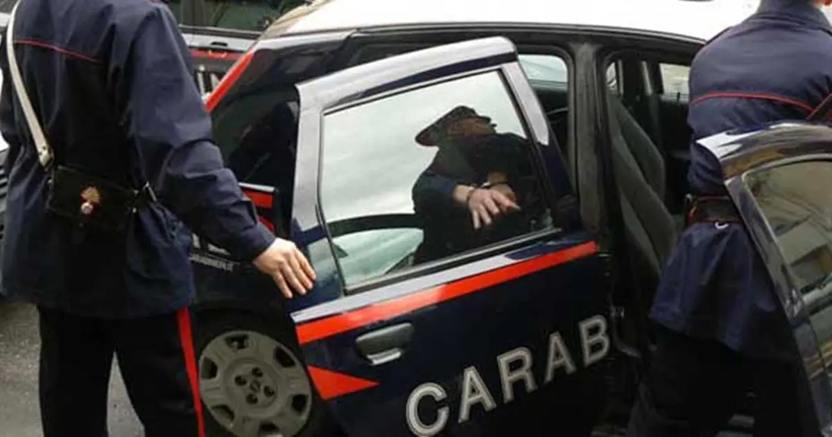 Tenta di uccidere il coinquilino, un arresto nel Crotonese