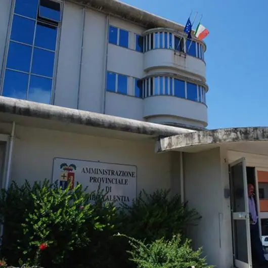 Provincia Vibo, conferite posizioni organizzative ai settori Affari finanziari, viabilità e edilizia scolastica