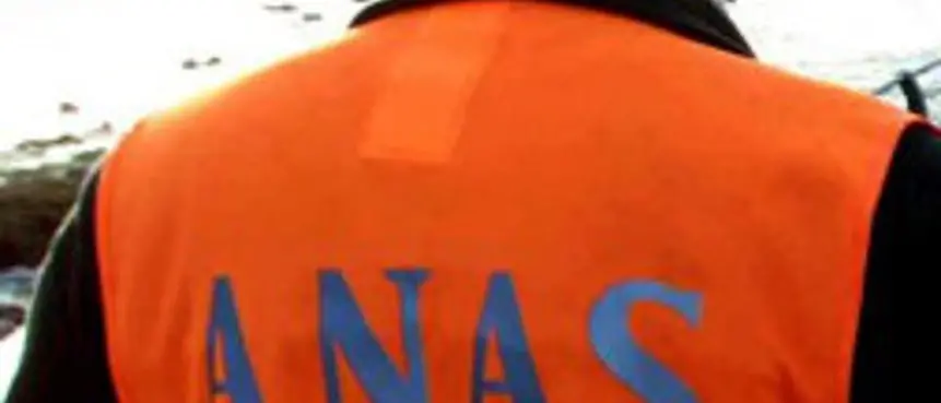 A causa del vento forte l'Anas vieta il transito ai veicoli telonati tra Mileto e Reggio