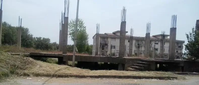 Benzina e proiettile: intimidazione in un cantiere di Rombiolo