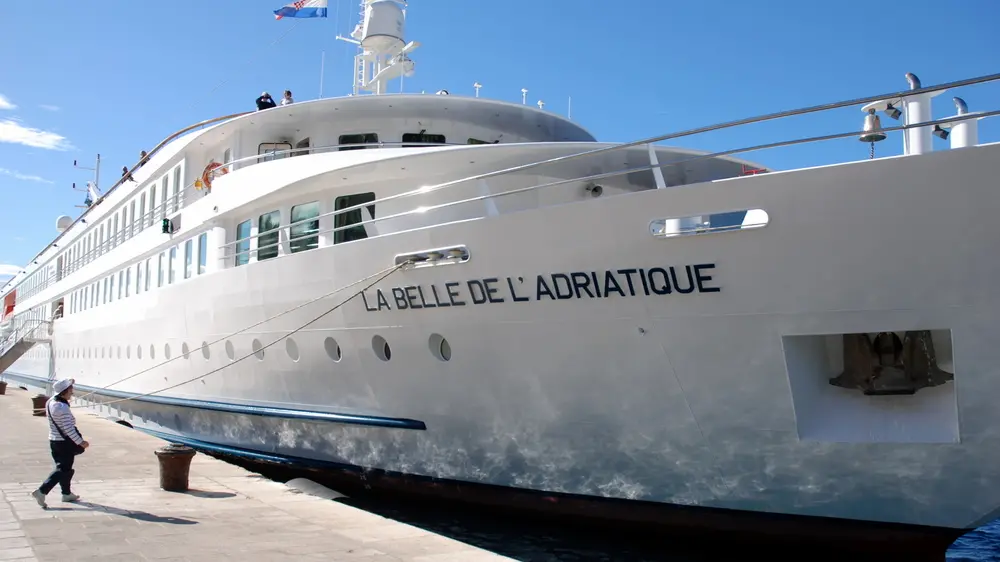 A Vibo Marina tornano le navi da crociera: martedì approda\u00A0“La Belle de l’Adriatique”\n