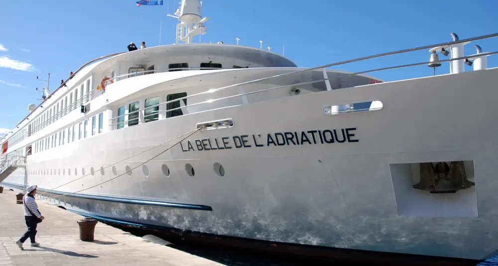 A Vibo Marina tornano le navi da crociera: martedì approda\u00A0“La Belle de l’Adriatique”\n