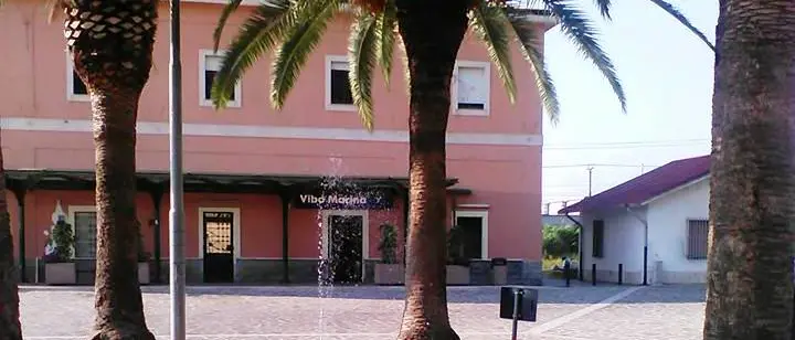 Una piazza per ricordare il professor Tonino Schiavone