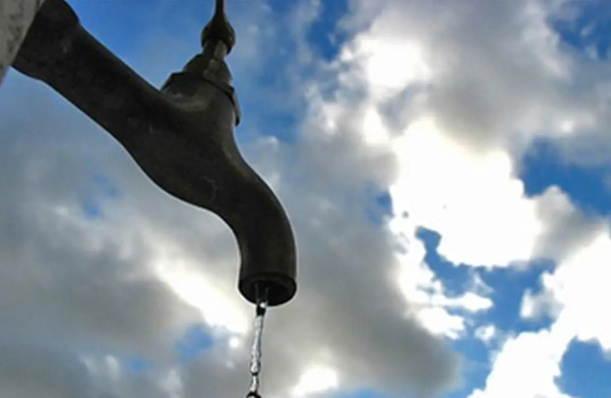 Crisi idrica, la provincia reggina finisce in “severità elevata”. Il report dell’Autorità di Bacino fotografa la fragilità della Calabria\n