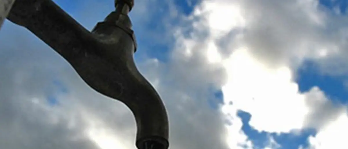 Emergenza idrica a Vibo Valentia: «Riempire subito i serbatoi comunali»