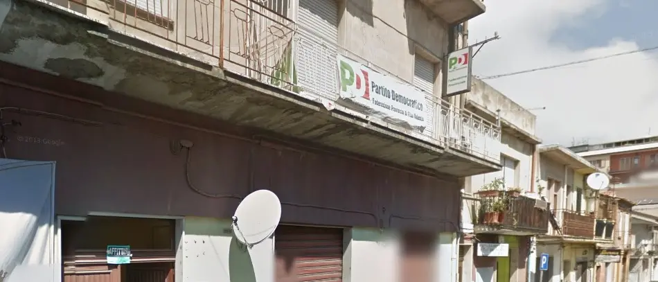 Lo Schiavo sfiduciato, sette consiglieri votano contro