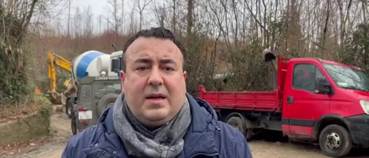 Frana al bacino dell’Alaco, il commissario ringrazia gli operai ma avverte: «Rete idrica da rifare»