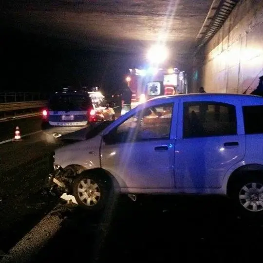 Incidente in A3 nei pressi dello svincolo di Mileto, muore diciannovenne