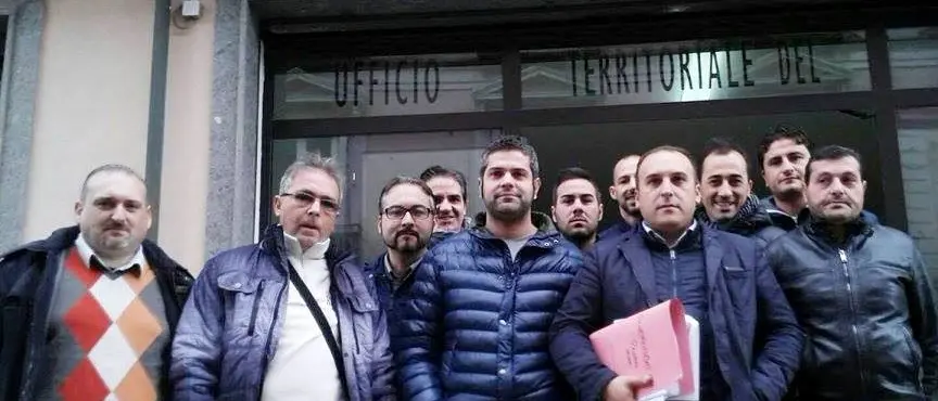 Vertenza Sicurtransport, sit-in dei lavoratori in Prefettura