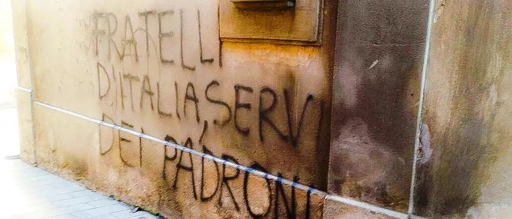 L’intervento/Gesti a metà tra vandalismo e un’idea distorta di democrazia