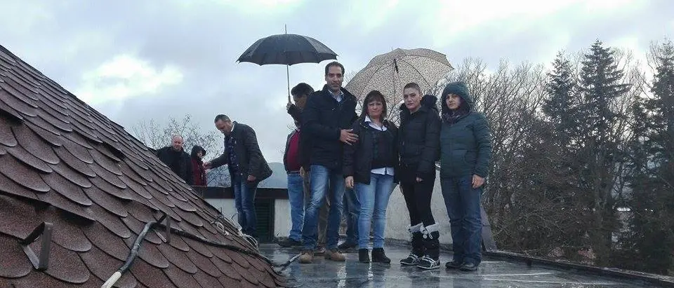 Parco delle Serre, tirocinanti sul tetto - VIDEO