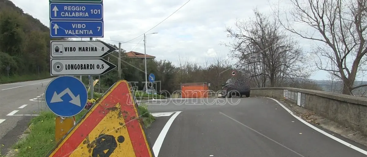 Vibo \"capitale\" del libro città ferma: l’elenco delle eterne incompiute che fiaccano la speranza - Video