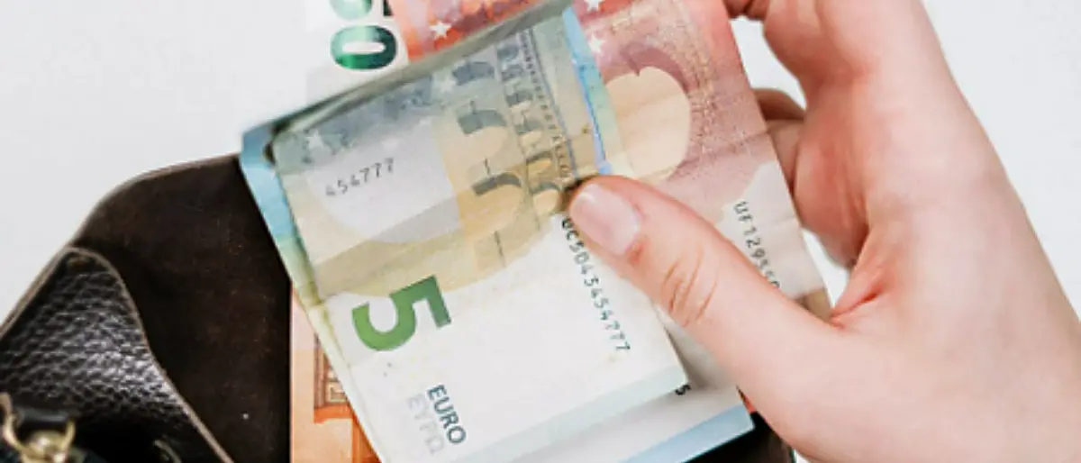 Covid, l’amarezza di una famiglia vibonese: «Costi dei tamponi? Tutto sulle nostre spalle»