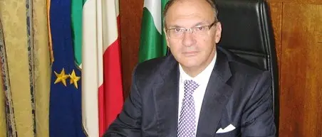 Avvicendamento in Prefettura. Bruno saluta, arriva Casabona