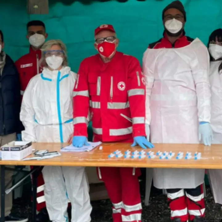 Sant’Onofrio, lo screening anti-Covid del Comune sugli alunni: sei positivi