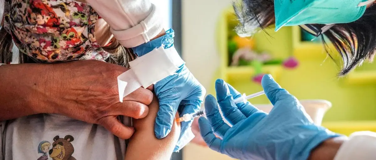 Covid, vaccini per bambini nelle scuole: ci sono anche 6 istituti vibonesi