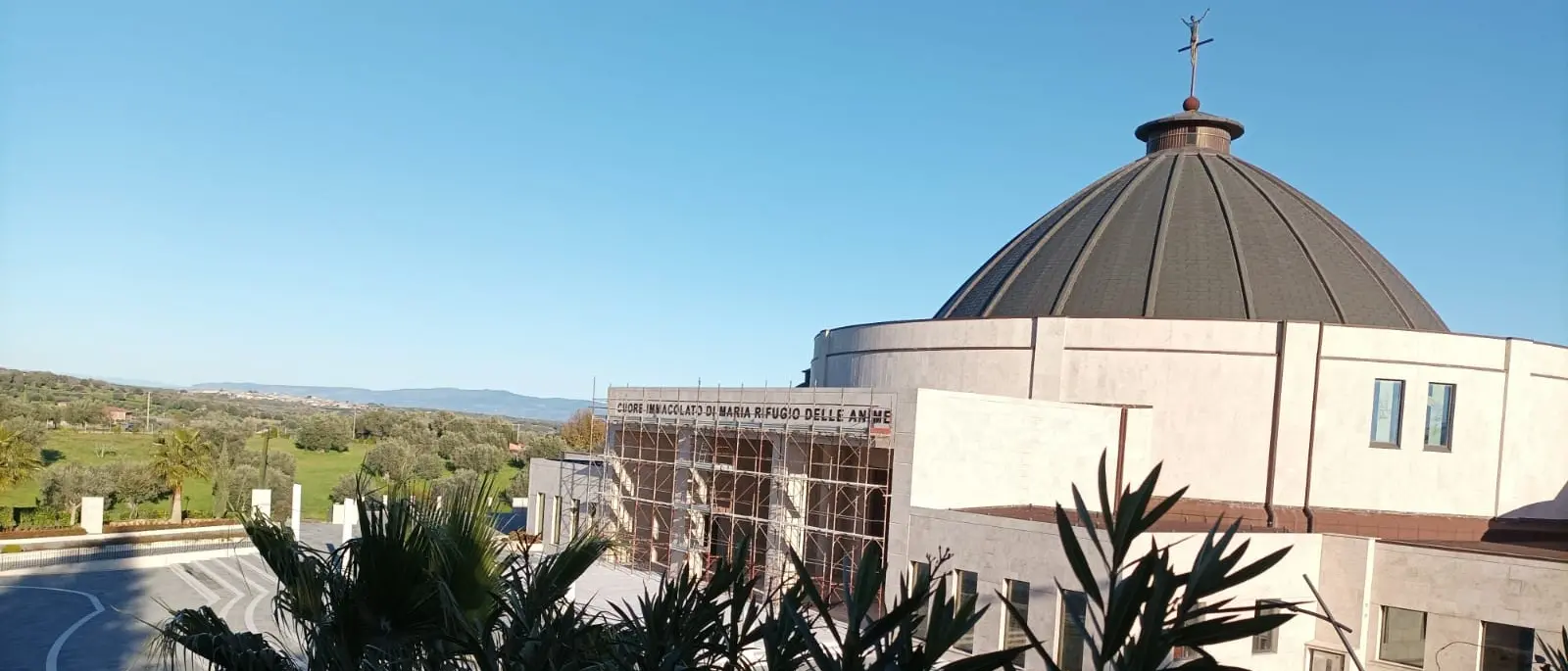 Mileto, Fondazione Natuzza Evolo: ultimi ritocchi in vista dell’apertura della chiesa di Paravati