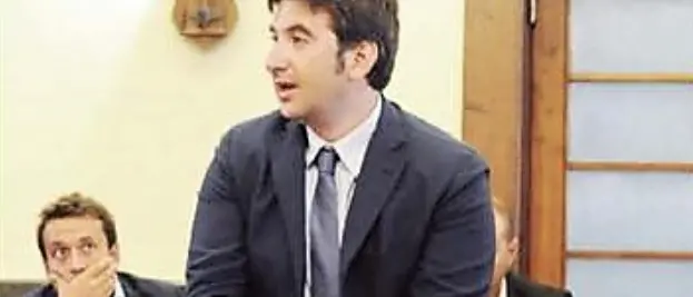 Trasparenza nelle commissioni, Lo Schiavo prosegue la sua battaglia