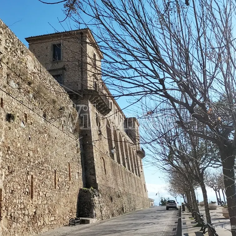 Nicotera, vie e piazze del centro storico saranno aree pedonali per tutta l’estate