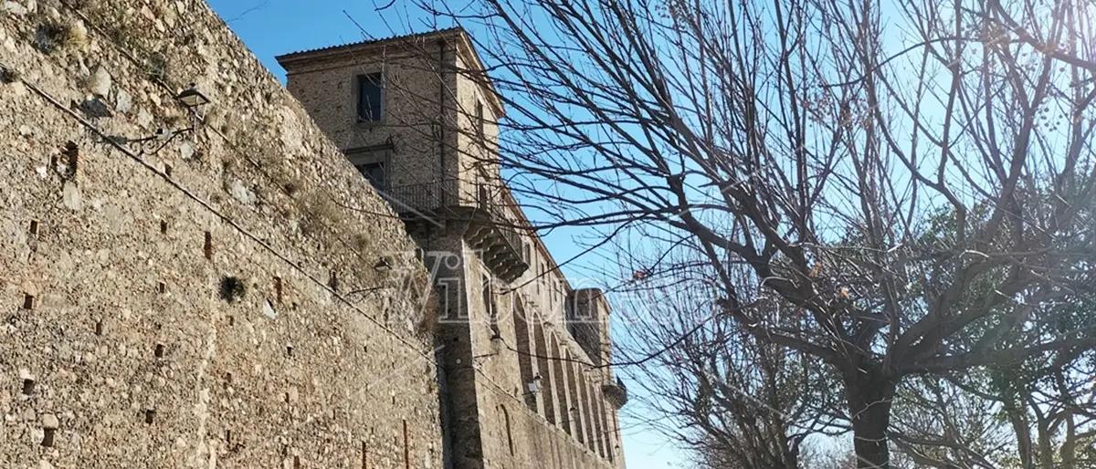 Un calendario per ripercorrere l’antica storia di Nicotera: l’iniziativa del Comune