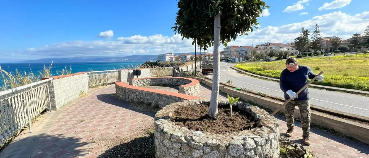 Turismo e lavoro, L’associazione commercianti Briatico: «Attività in crescita»