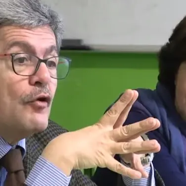 Bullismo e cyber-bullismo, le istituzioni a scuola contro le sopraffazioni - VIDEO