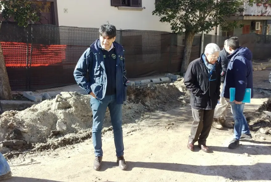 Tansi sul cantiere della voragine: «Una bomba ad orologeria sotto i piedi dei vibonesi» - VIDEO