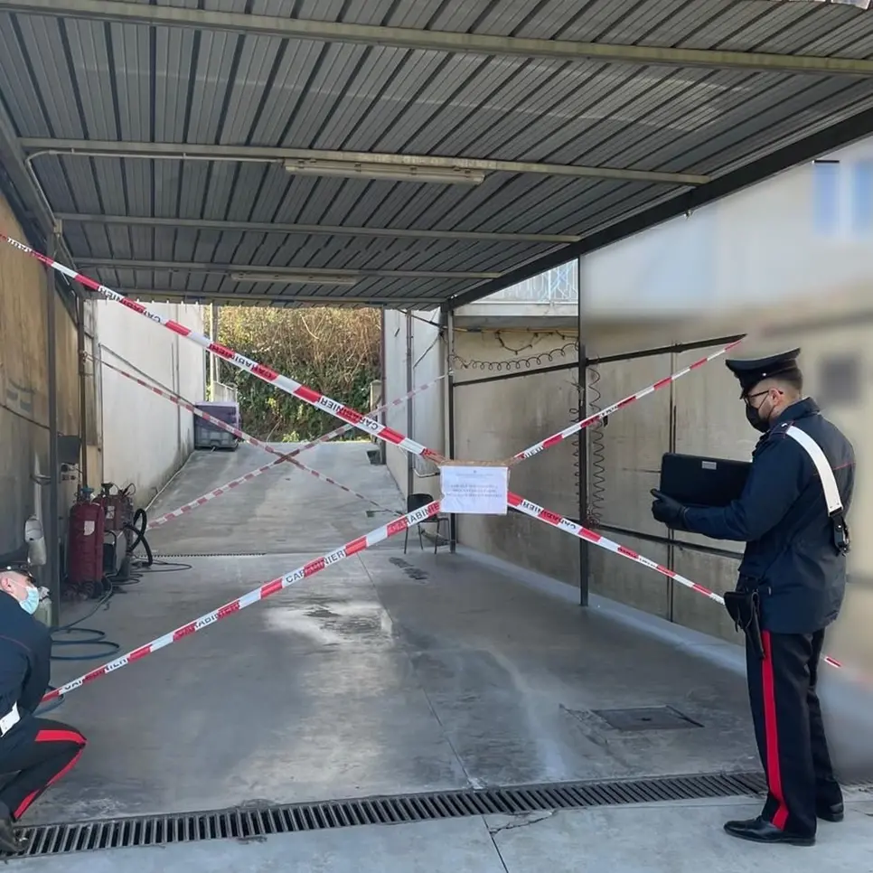 Autolavaggio operava nel Vibonese senza autorizzazioni: sequestrato dai carabinieri