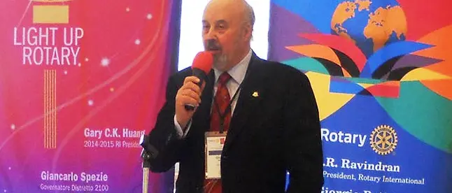 Tropea accoglie il governatore del Rotary International Botta