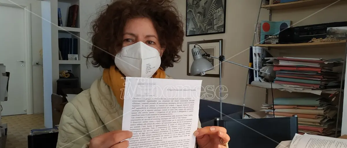 Il telefono del centro screening oncologico squilla a vuoto, la denuncia di un utente - Video