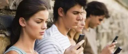 Progetto Help, una foto per affrontare il disagio dei giovani