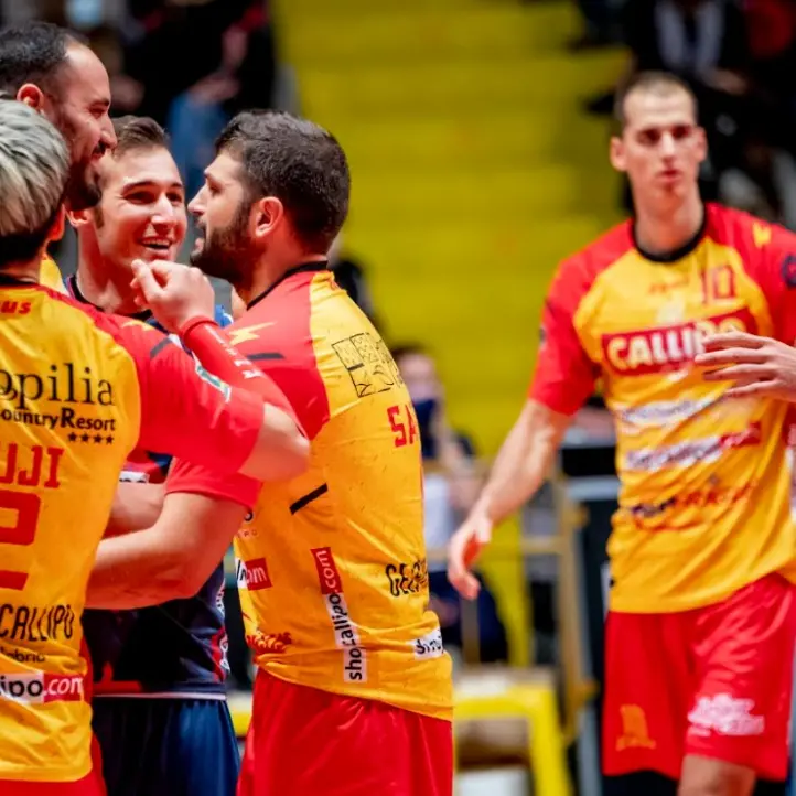 Volley, la Tonno Callipo sfida Taranto: tutto pronto per il derby del Sud