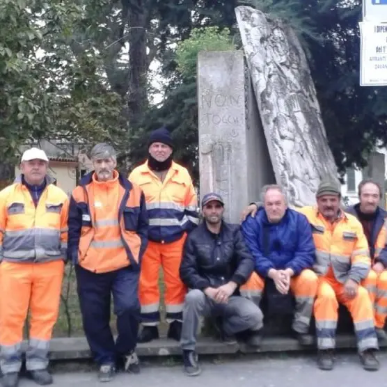 Si ferma la raccolta dei rifiuti a Mileto - VIDEO