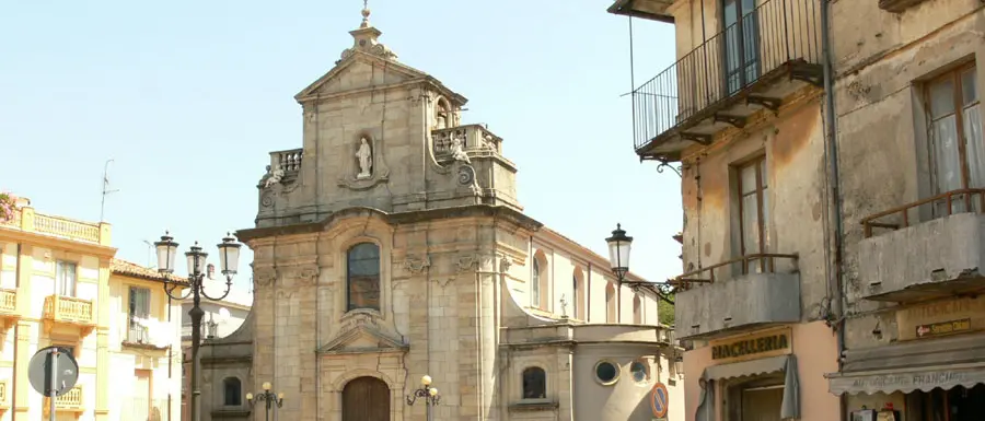 Comunali a Serra San Bruno: il ritorno di Tassone, il sacrificio di Rosi e la vendetta della Federico