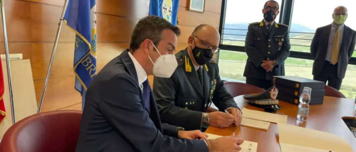 Controlli sui fondi Ue, Occhiuto firma un protocollo con la Guardia di finanza