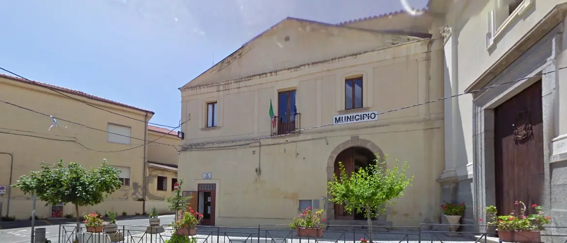 Sogefil, il sindaco di Nicotera chiama in giudizio il prefetto Palmieri